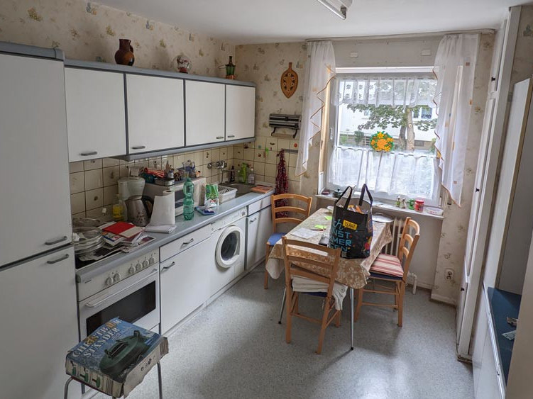 Entrümpelung in Wiesbaden einer Küche.