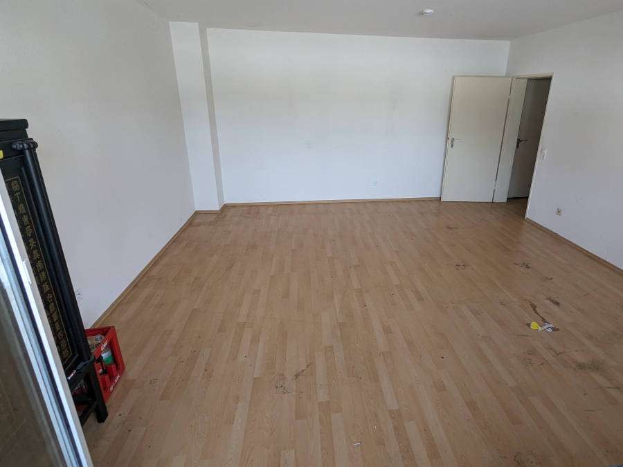 Entrümpelung in Alzey: Ein leerer Raum ist zu sehen.